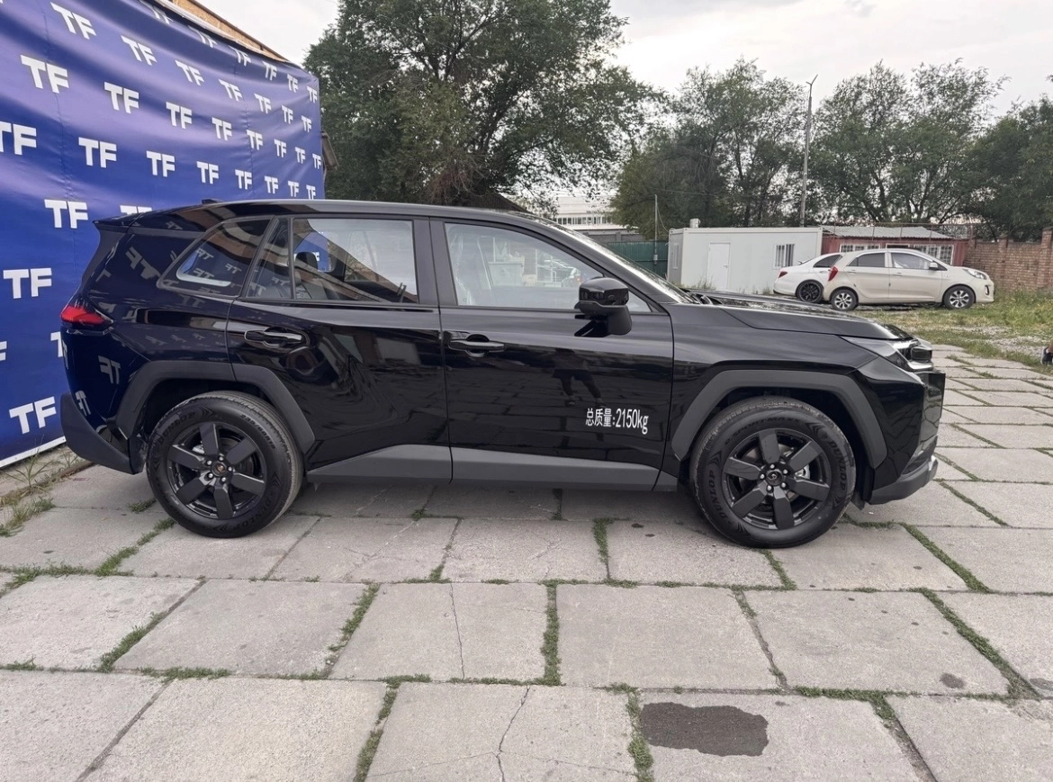 Toyota Rav4, 2026 — фото 3 из 9