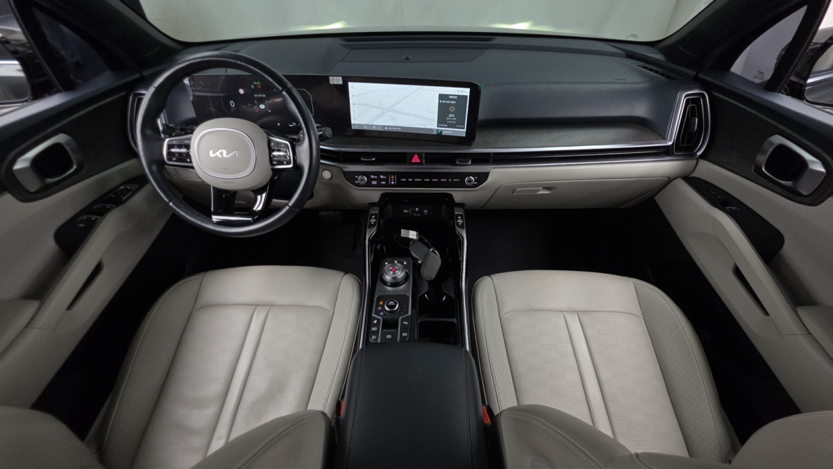 Kia Sorento, 2023 — фото 6 из 12