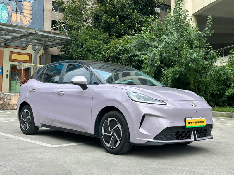 MG Motor 4 EV, 2025 — фото 3 из 12