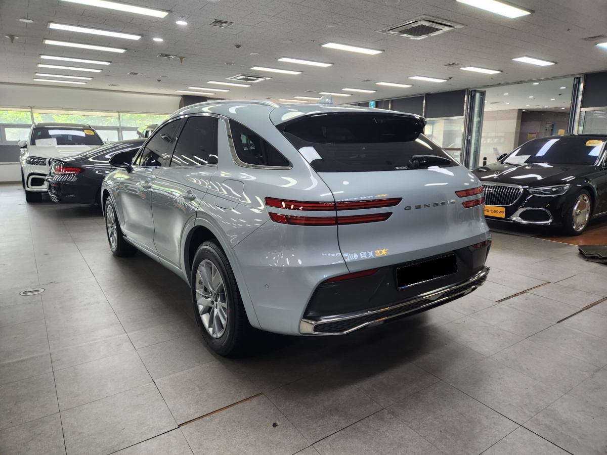 Genesis GV70, 2025 — фото 2 из 12