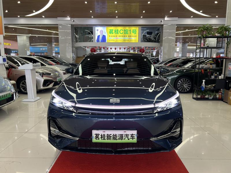Geely Galaxy A7, 2025 — фото 2 из 12