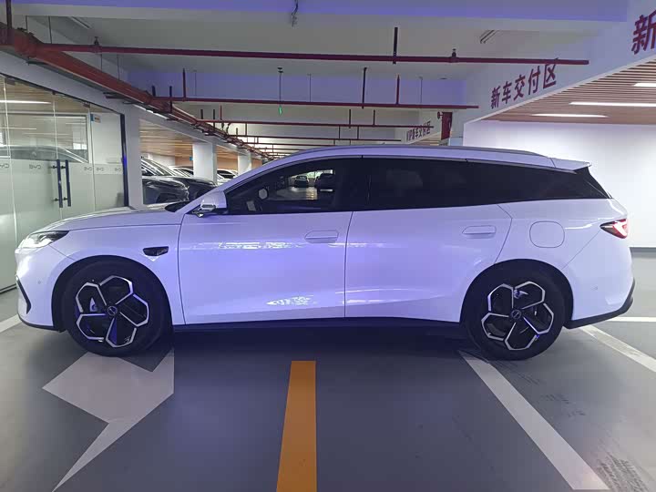 BYD Seal 06 Hybrid/EV, 2025 — фото 6 из 9