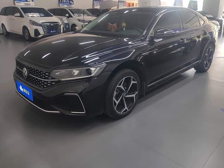 Volkswagen Passat, 2024 — купить в Орле под ключ