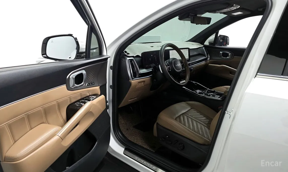 Kia Sorento, 2023 — фото 10 из 12