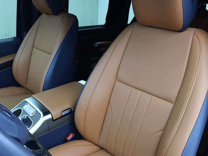 Mercedes-Benz Vito, 2023 — фото 9 из 9