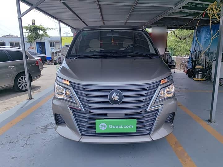 Dongfeng Forthing Lingzhi M5, 2025 — фото 3 из 9