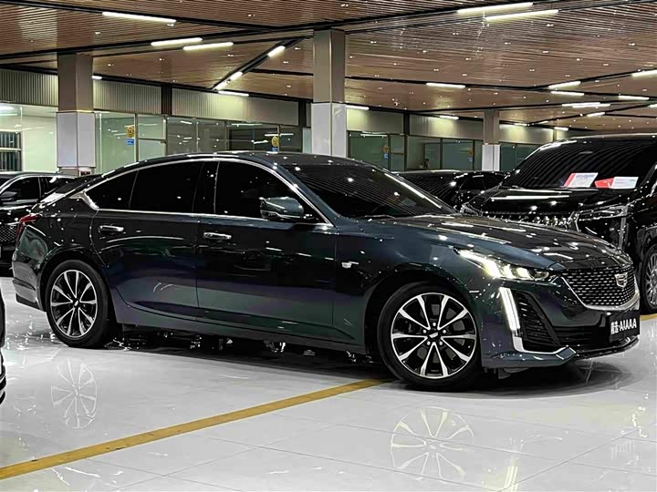 Cadillac CT5, 2022 — фото 3 из 9
