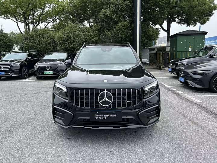 Mercedes-Benz GLB-Class AMG, 2025 — фото 2 из 9
