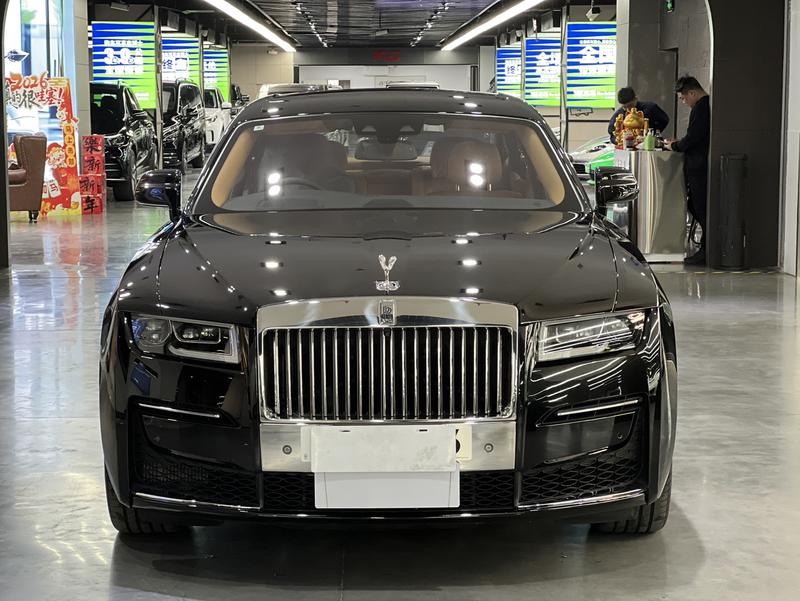 Rolls-Royce Ghost, 2025 — фото 2 из 12