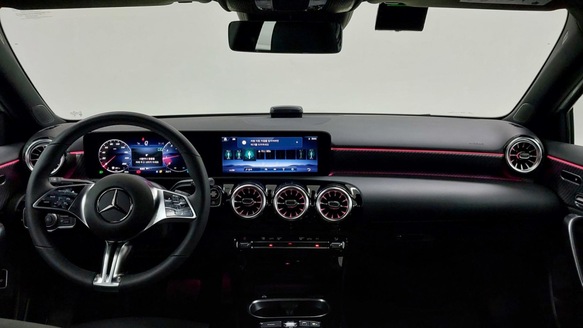Mercedes-Benz A-Class, 2025 — фото 7 из 12