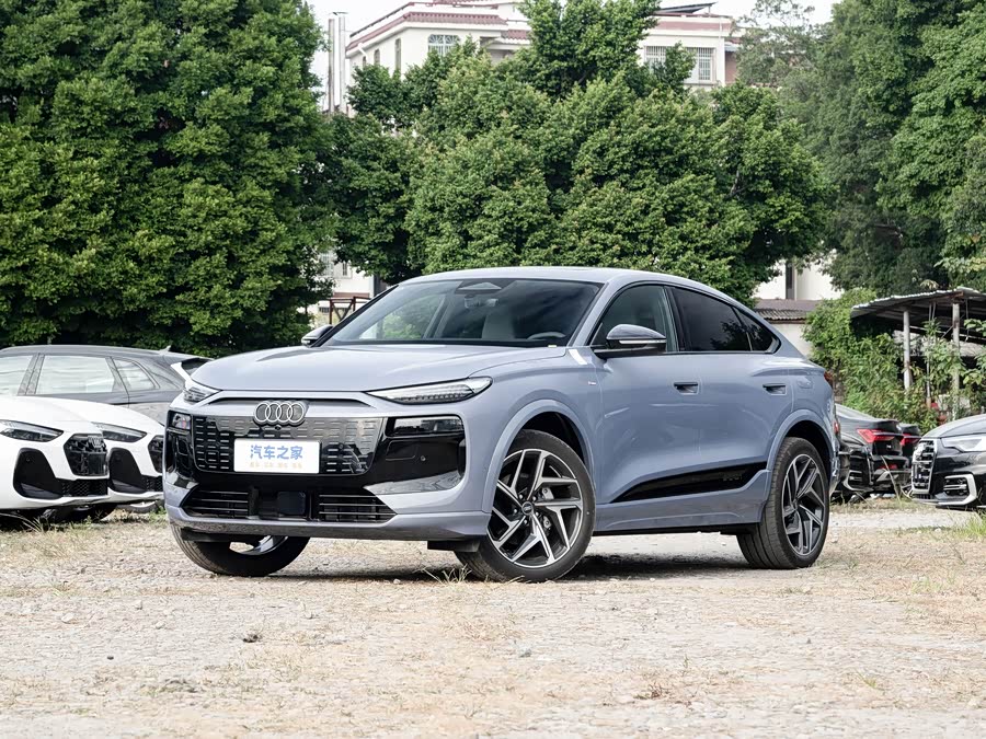 Audi Q6L e-tron Sportback, 2026 — купить в Перми под ключ