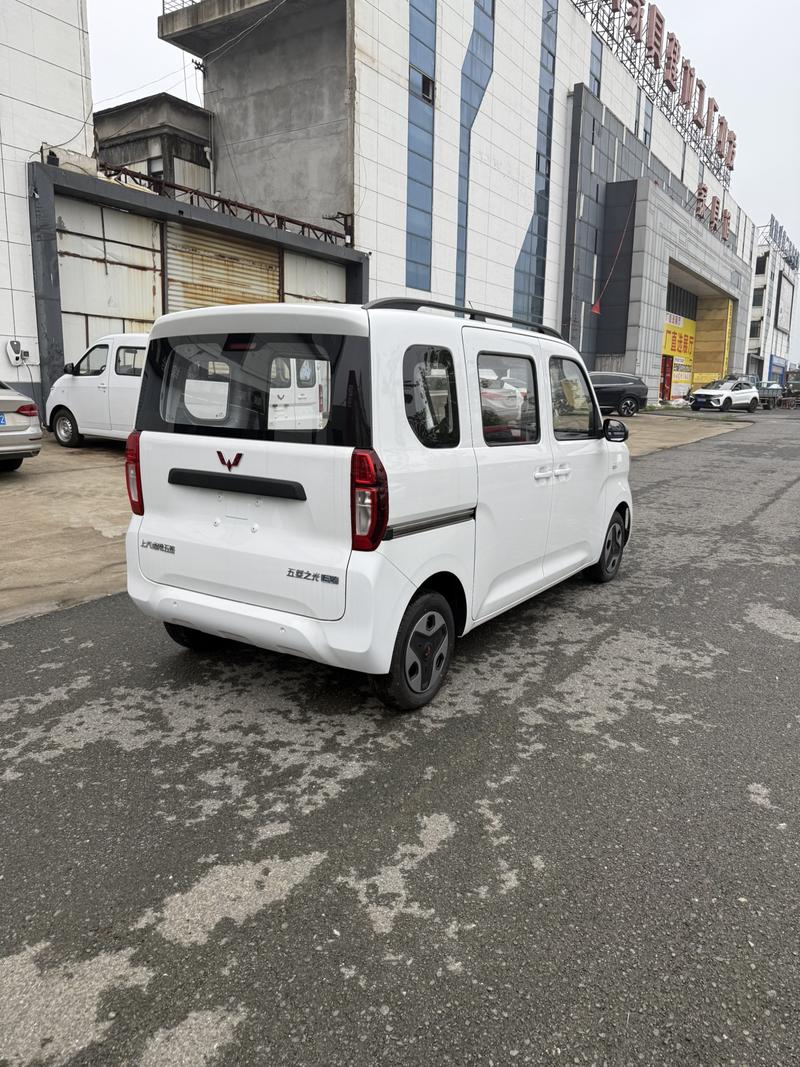 Wuling Sunshine EV, 2026 — фото 6 из 9