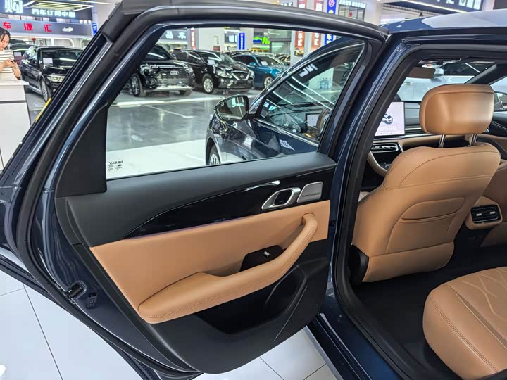 Geely Galaxy A7, 2025 — фото 7 из 9