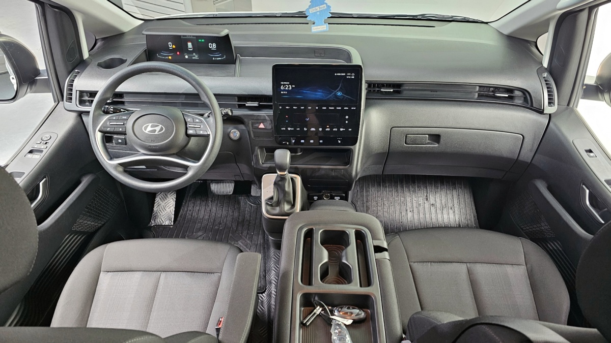 Hyundai Staria, 2024 — фото 6 из 12