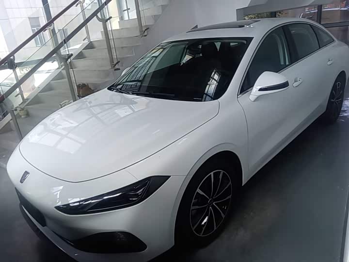Roewe D7, 2026 — купить в Владимире под ключ