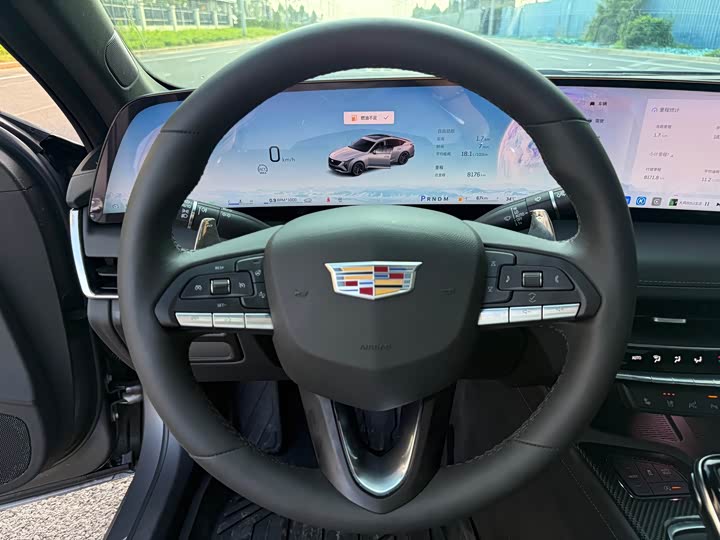 Cadillac CT5, 2026 — фото 6 из 9