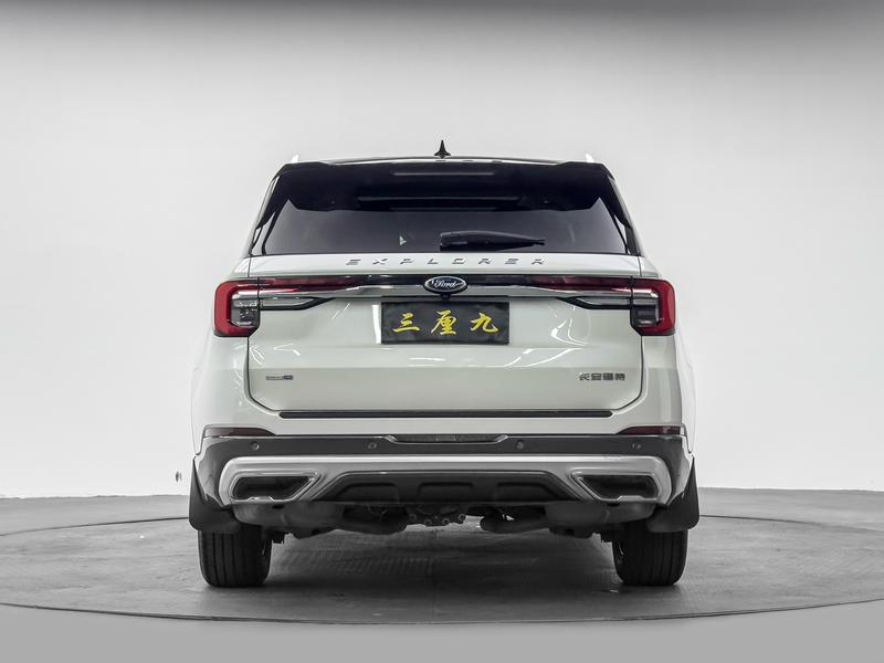 Ford Explorer, 2022 — фото 5 из 9