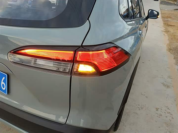 Toyota Corolla Cross, 2021 — фото 8 из 12