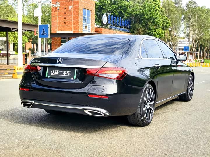 Mercedes-Benz E-Class Hybrid, 2022 — фото 7 из 9
