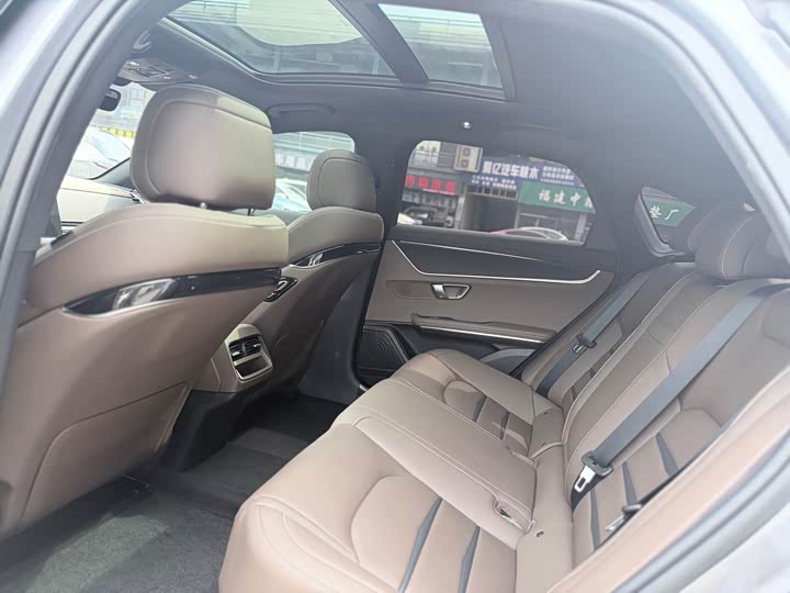 BYD Han, 2022 — фото 9 из 9