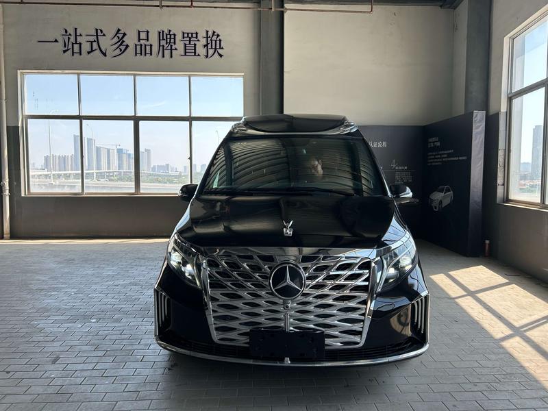 Mercedes-Benz V-Class, 2026 — фото 2 из 12