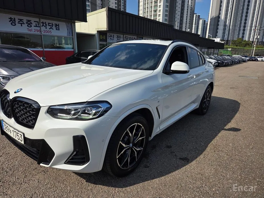 BMW X4, 2023 — фото 3 из 12