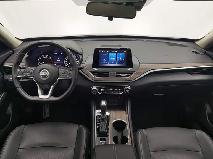 Nissan Teana, 2022 — фото 5 из 9