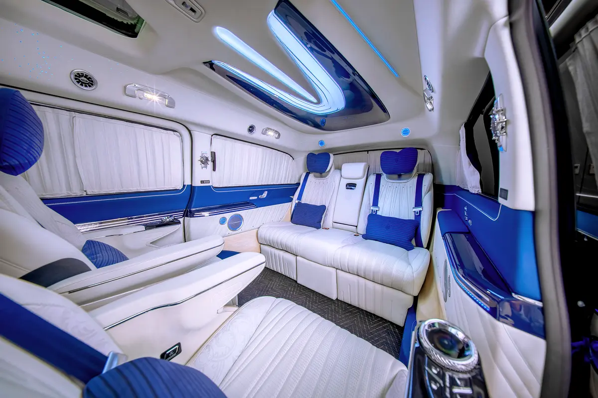 Mercedes-Benz V-Class, 2025 — фото 7 из 10