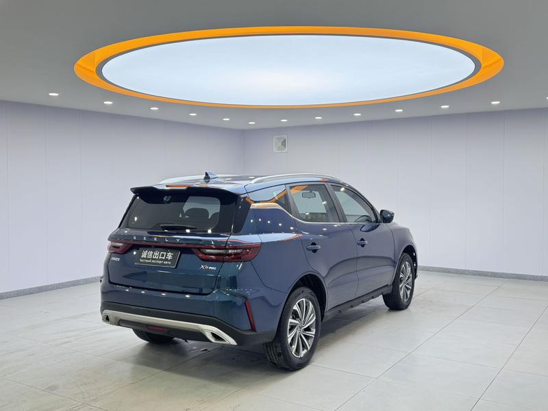 Geely Vision X6, 2022 — фото 6 из 12