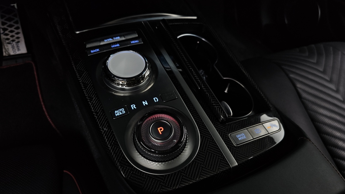 Genesis G80, 2023 — фото 4 из 12