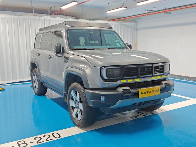 BAIC Beijing BJ40 Hybrid, 2024 — фото 3 из 12