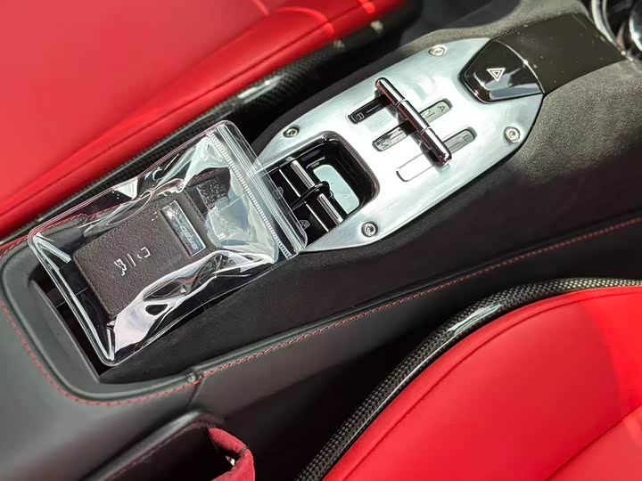 Ferrari SF90, 2021 — фото 8 из 9