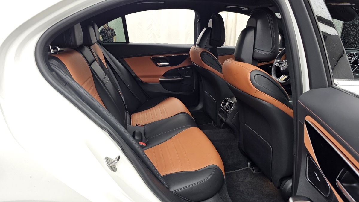 Mercedes-Benz C-Class, 2022 — фото 12 из 12