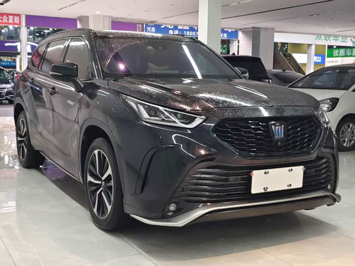 Toyota Crown Kluger, 2022 — фото 3 из 9