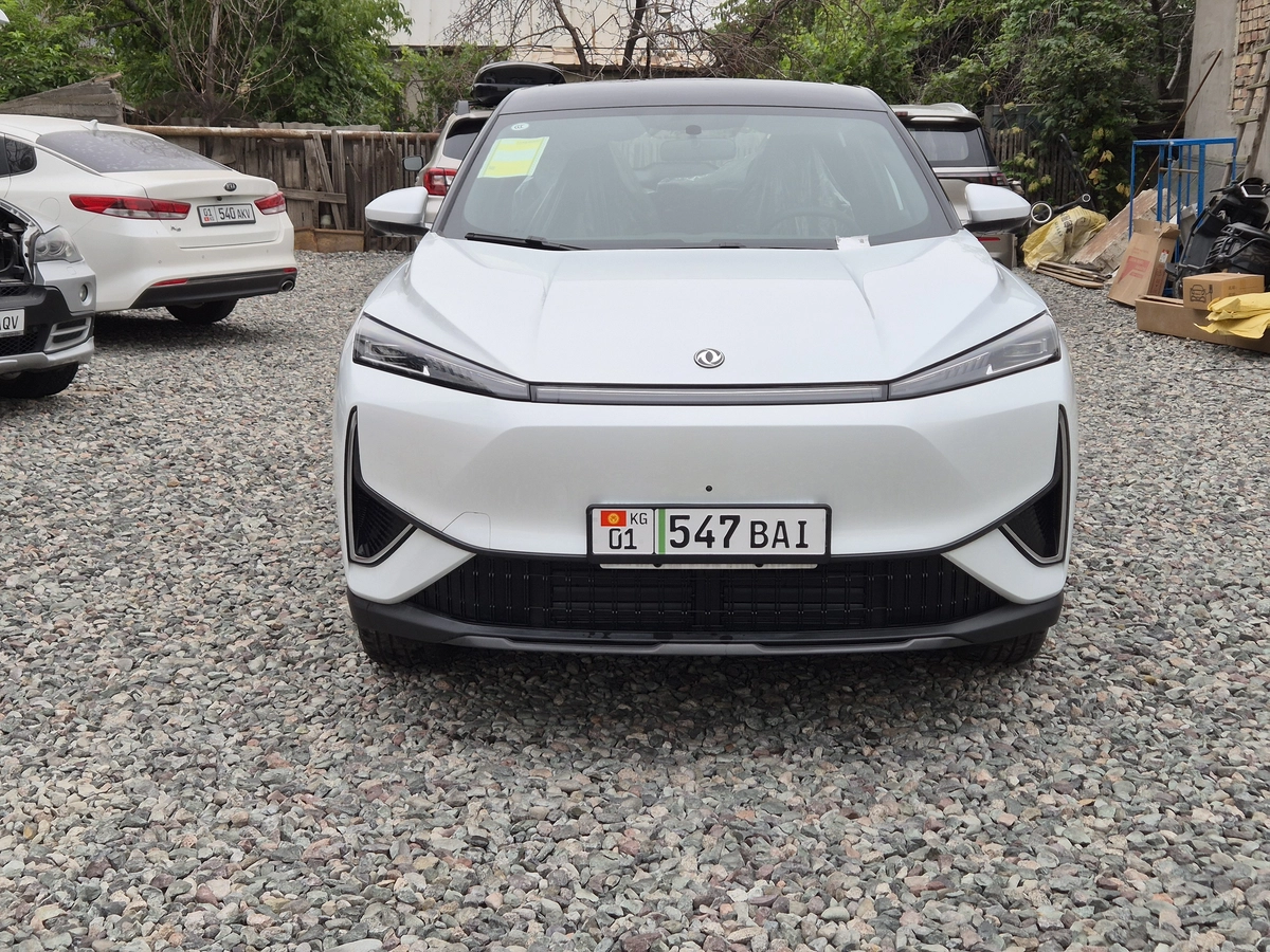 Dongfeng Aeolus L7, 2026 — фото 2 из 11