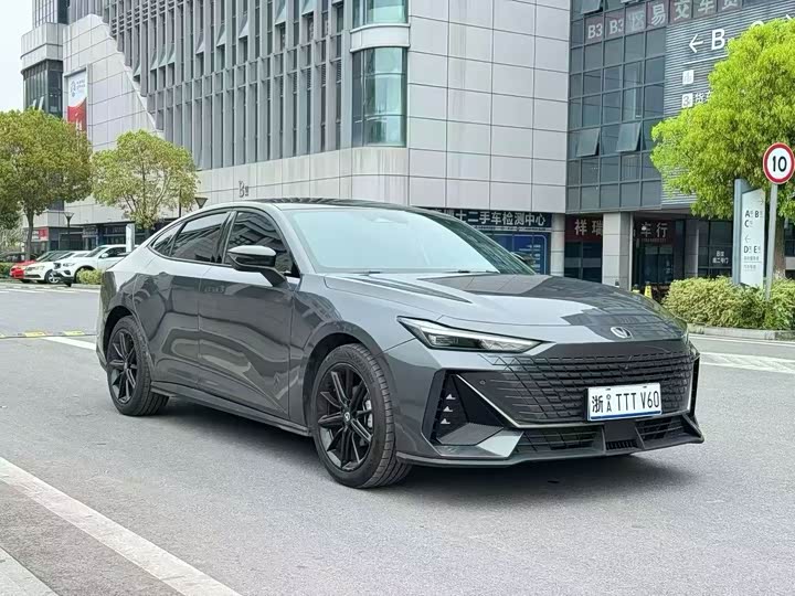 Changan UNI-V, 2024 — купить в Курске под ключ