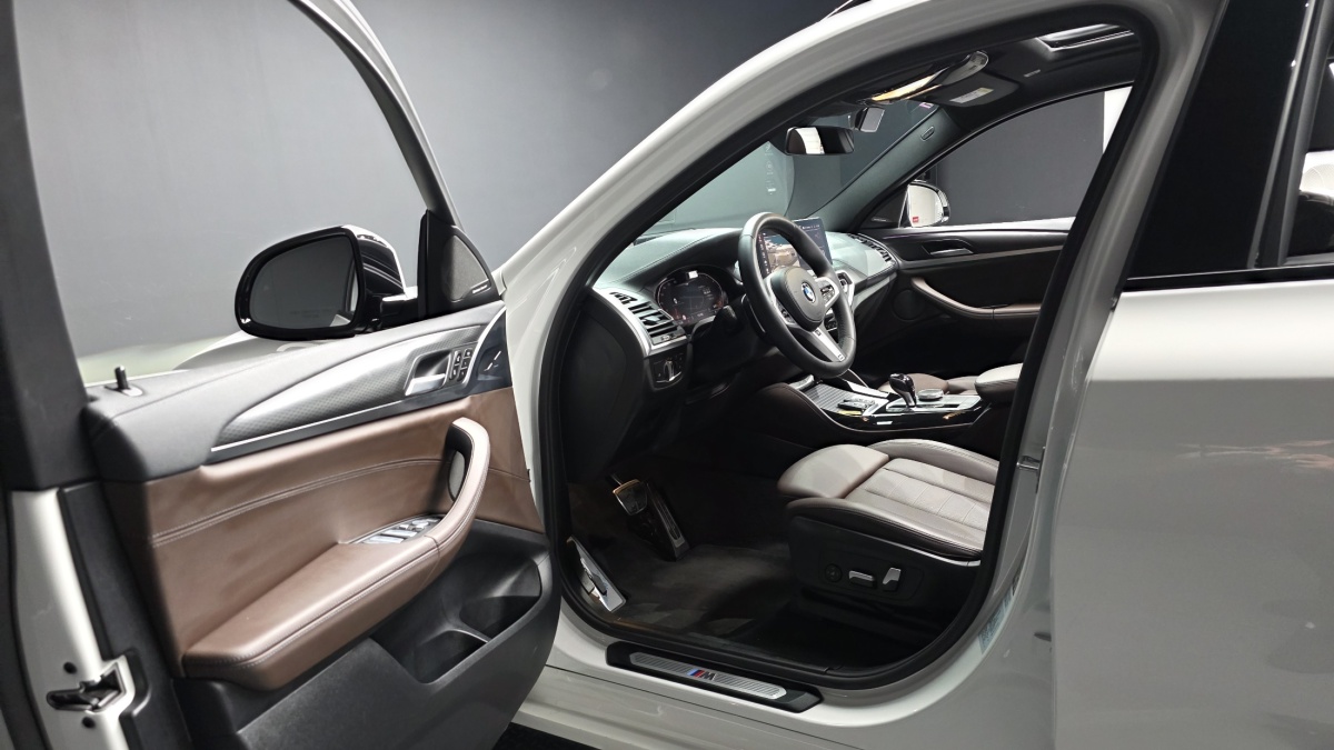 BMW X4, 2022 — фото 10 из 12