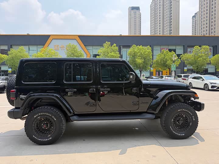 Jeep Wrangler, 2022 — фото 7 из 9