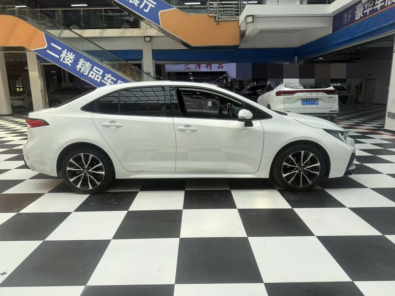 Toyota Levin, 2022 — фото 7 из 12