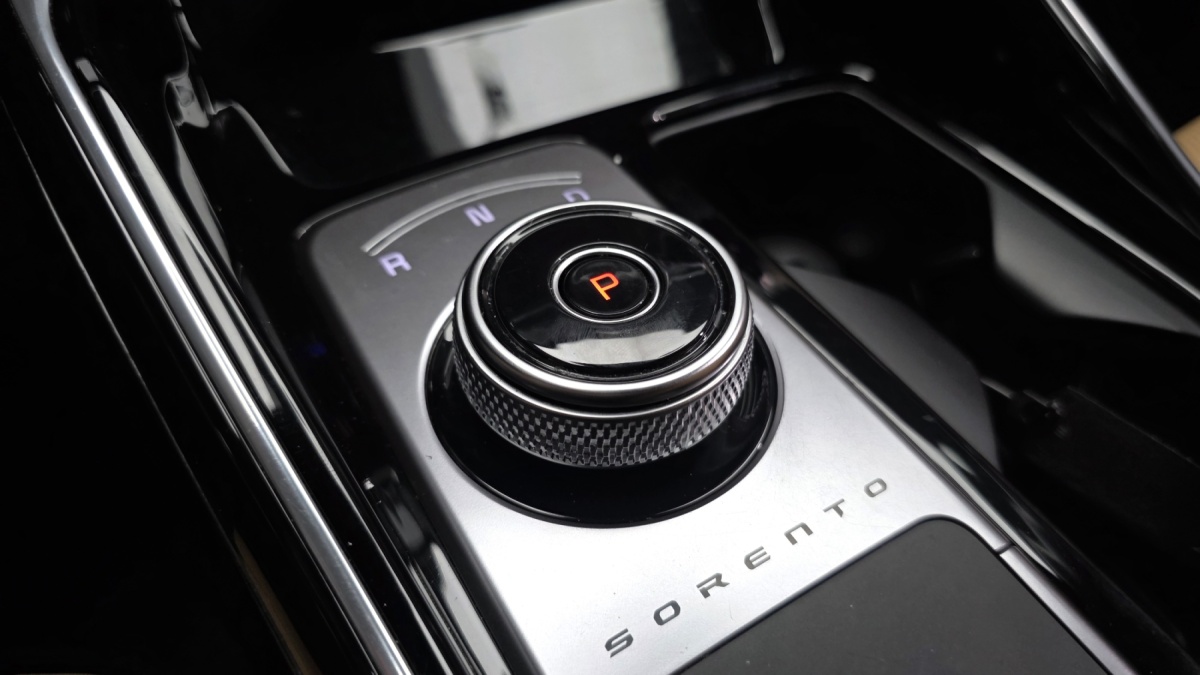 Kia Sorento, 2022 — фото 9 из 12
