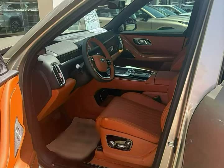 Geely Galaxy M9, 2025 — фото 6 из 9