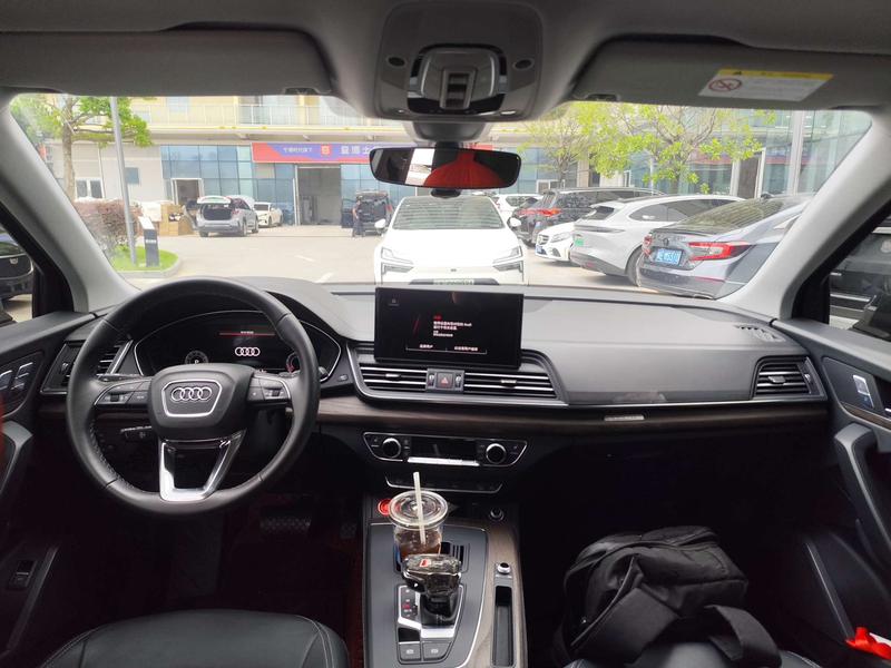 Audi Q5L, 2023 — фото 6 из 10