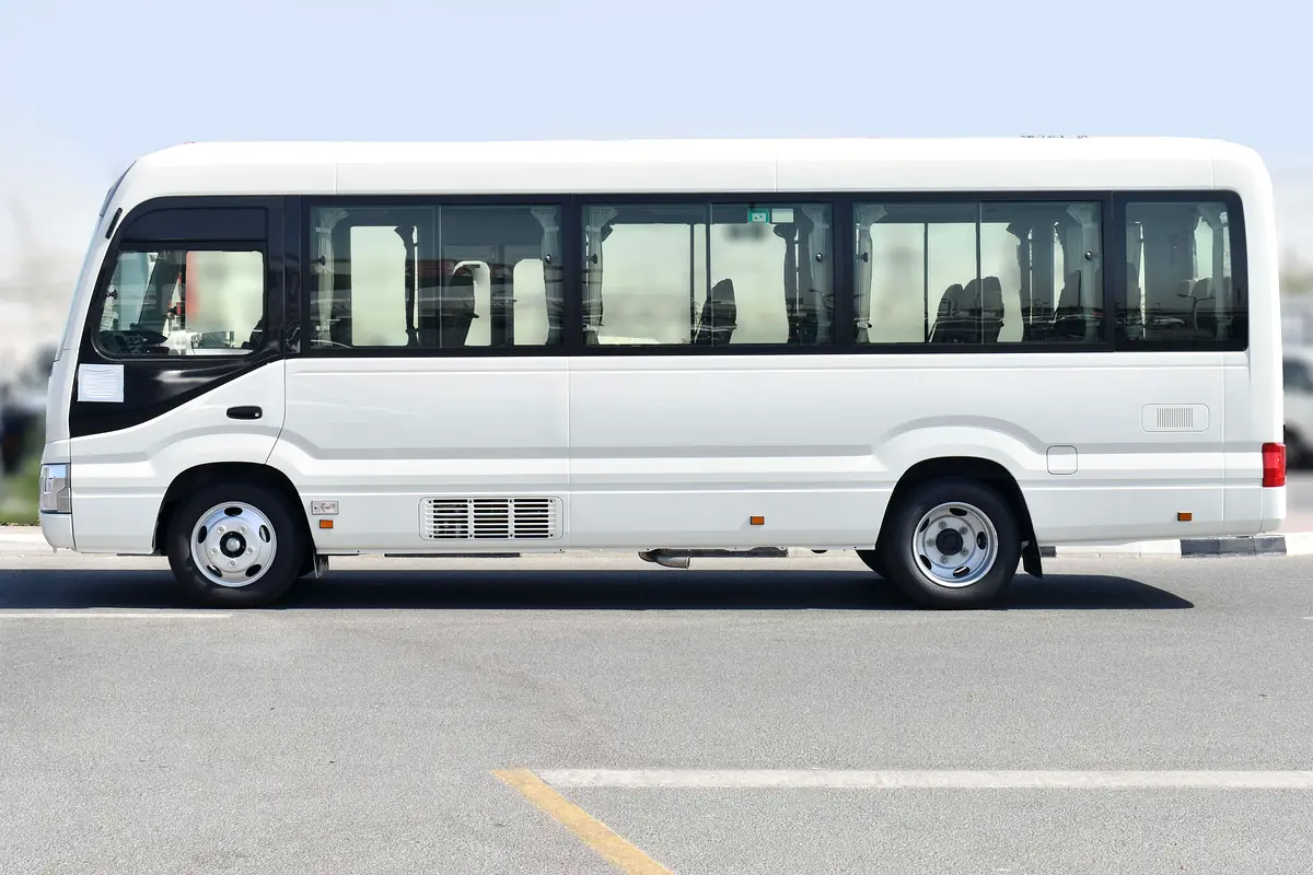 Toyota Coaster, 2025 — фото 3 из 10