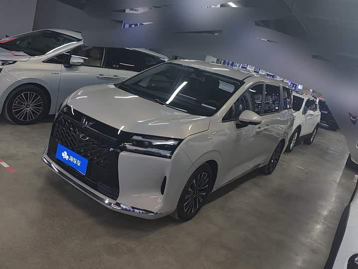 Wuling Starlight 730, 2025 — купить в Казани под ключ