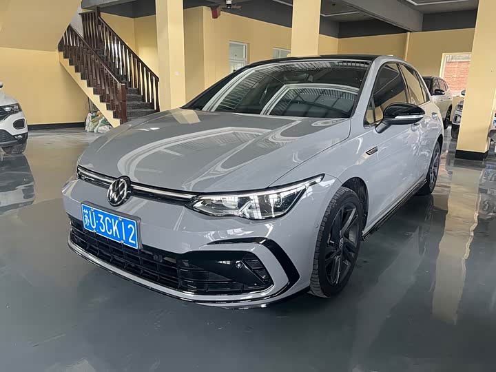 Volkswagen Golf, 2023 — купить в Туле под ключ