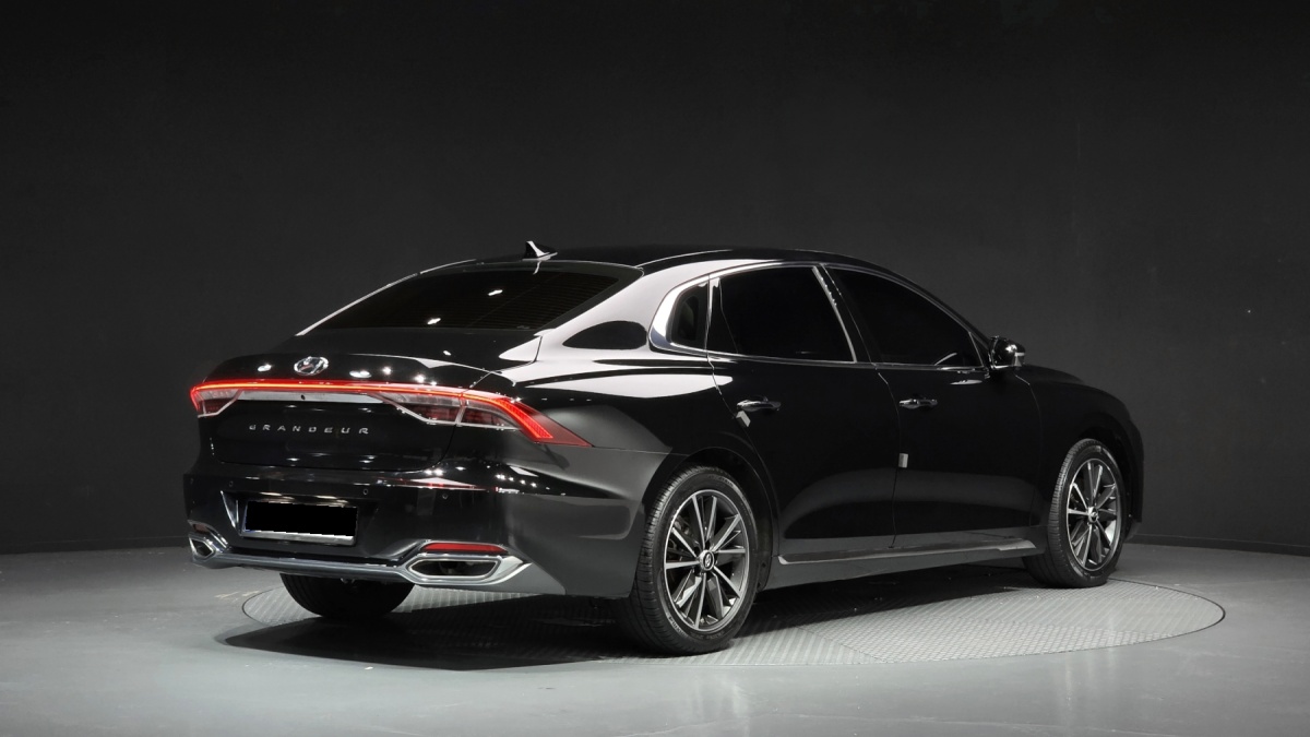 Hyundai Grandeur, 2022 — фото 2 из 12