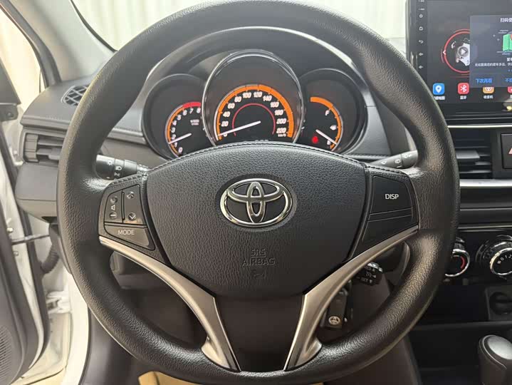 Toyota Yaris L Hatchback, 2022 — фото 6 из 9