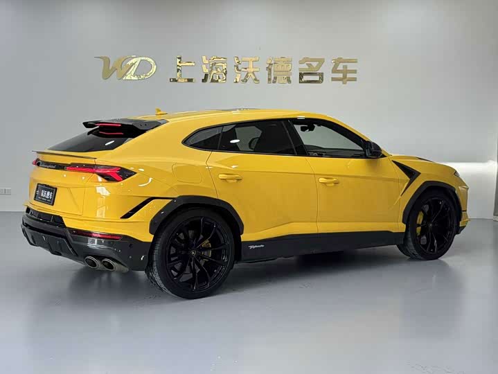 Lamborghini Urus, 2023 — фото 4 из 9