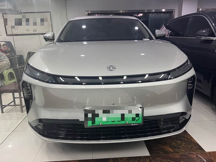 Dongfeng Aeolus L8, 2025 — фото 2 из 9