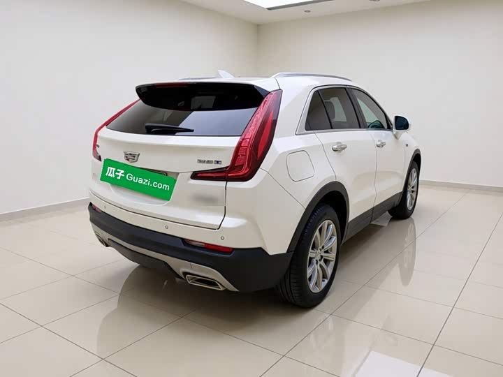 Cadillac XT4, 2023 — фото 4 из 9